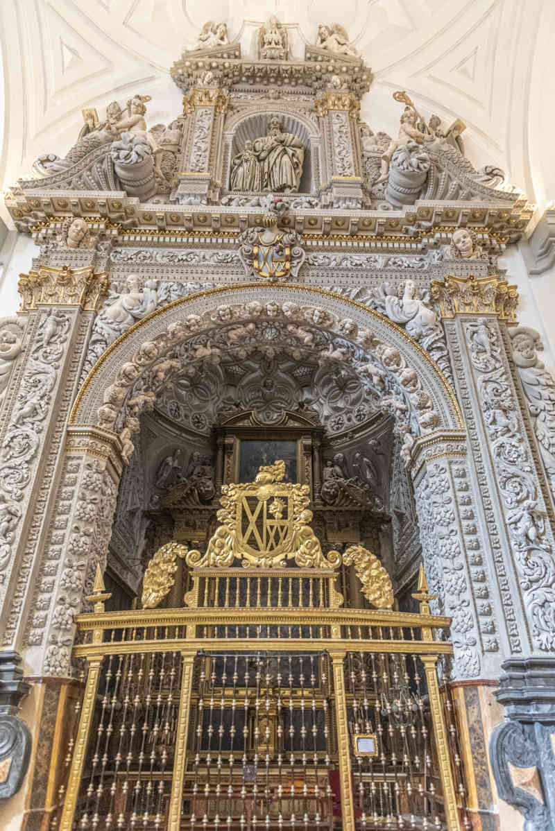Zaragoza - Calatayud 14 - colegiata de Santa María - capilla de San Joaquín.jpg